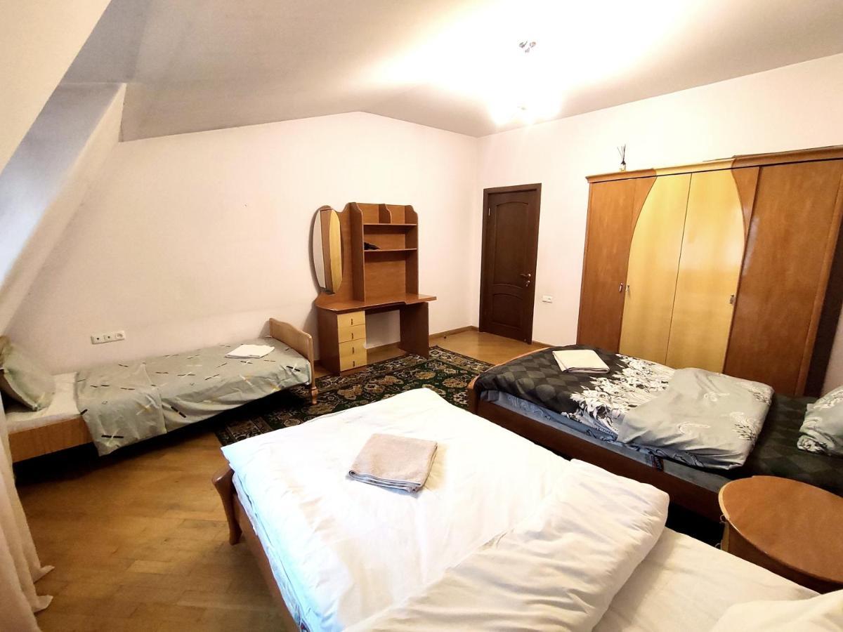 Amigo Guest House Jerevan Buitenkant foto