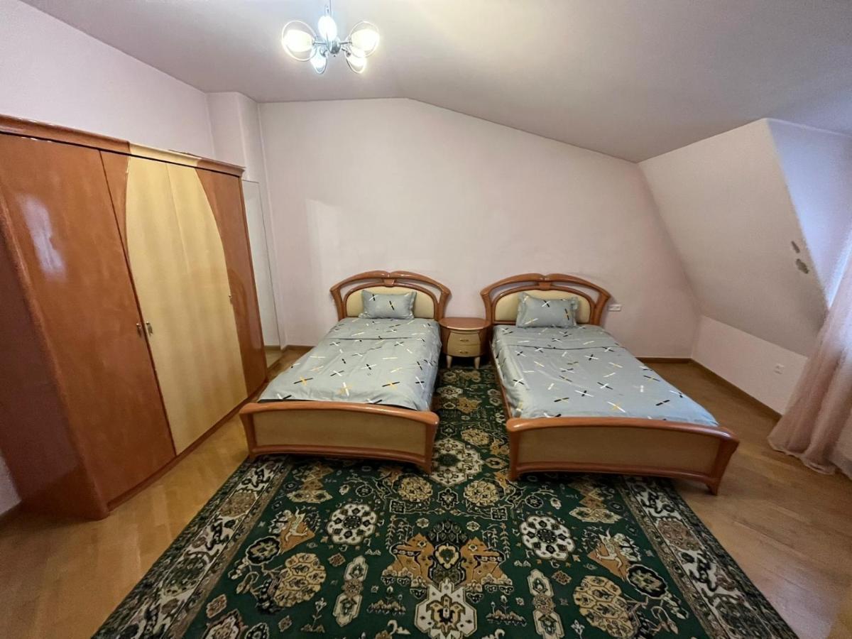 Amigo Guest House Jerevan Buitenkant foto